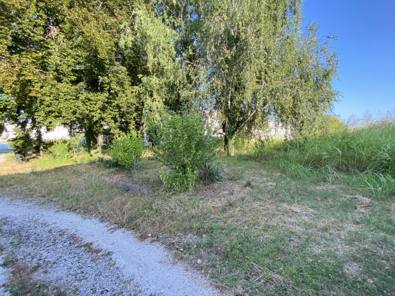 MONTAGNANA, Borgo san Zeno: in zona comodissima alla SR10 e a pochi minuti dal centro di Montagna...