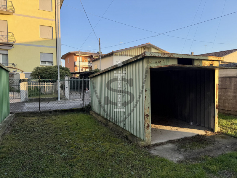 Cerchi un appartamento in una zona tranquilla e comoda a tutti i servizi? A Marostica ti proponia...