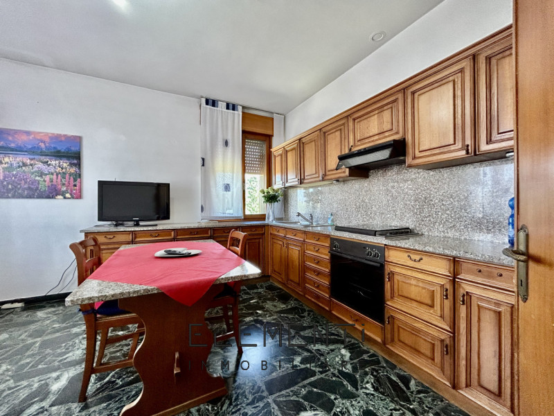 MONTAGNANA, Centro: in posizione strategica alle porte della città di Montagnana, si trova questo...