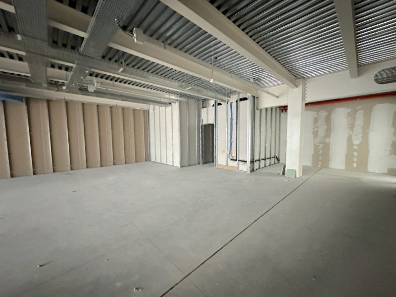 (Per INFO Roberto 3453195338) A San Martino di Lupari, sulla Strada Statale 53 che collega Vicenz...