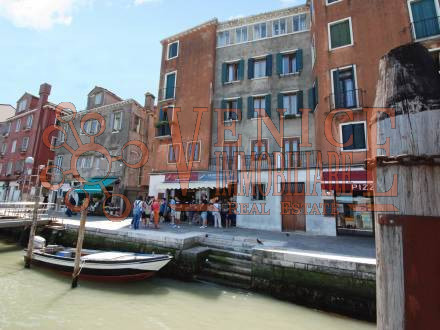 Venezia Vendita Attivita commerciale alimentari