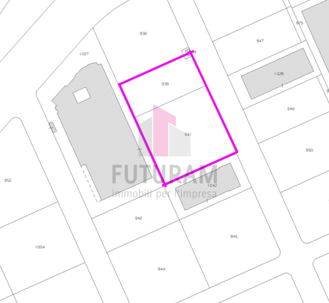 PIAZZOLA SUL BRENTA- rif.798MIC - Per info 3473209826 - terreno EDIFICABILE ubicato in zona indus...