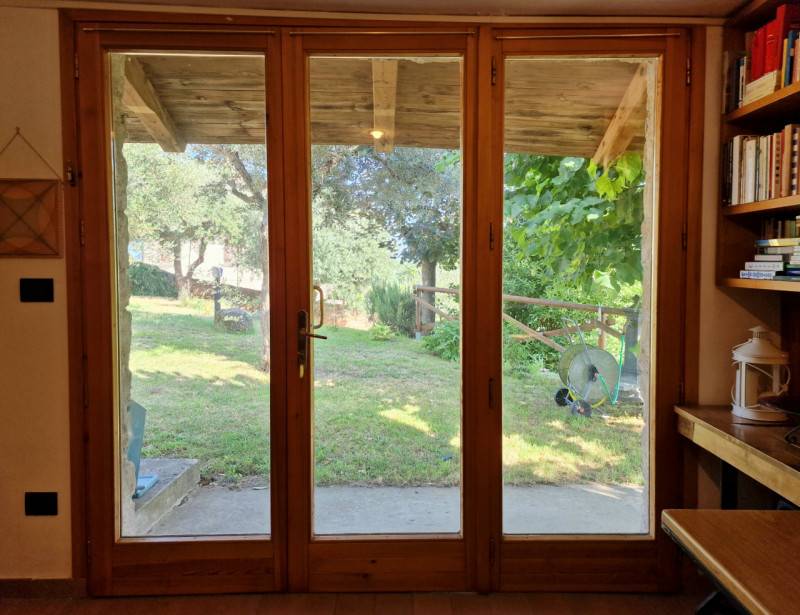 A Baone, località Valle San Giorgio, proponiamo in vendita casa singola, caratterizzata da una gr...