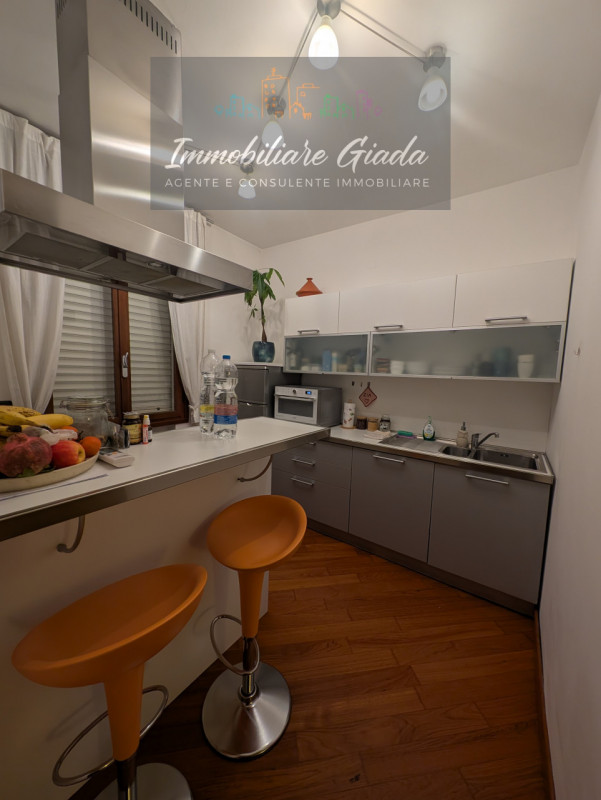 In una posizione privilegiata nel comune di Conegliano, nella zona delle piscine, proponiamo ques...