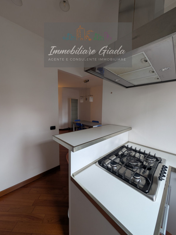 In una posizione privilegiata nel comune di Conegliano, nella zona delle piscine, proponiamo ques...