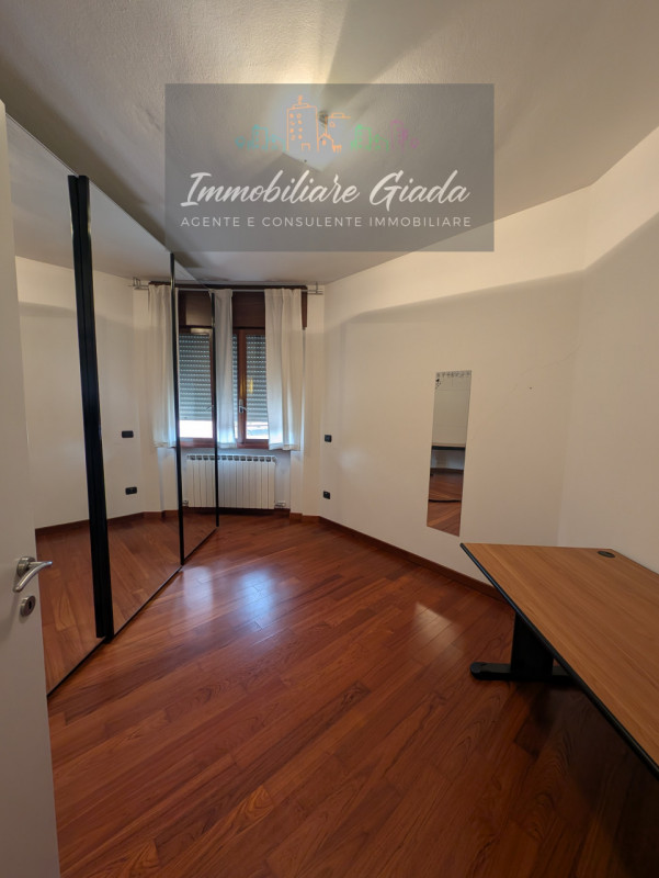 In una posizione privilegiata nel comune di Conegliano, nella zona delle piscine, proponiamo ques...