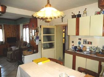 RIF. A.A.91-21
                                                                 
Vendita all'asta...