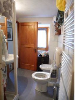 RIF. A.A.91-21
                                                                 
Vendita all'asta...