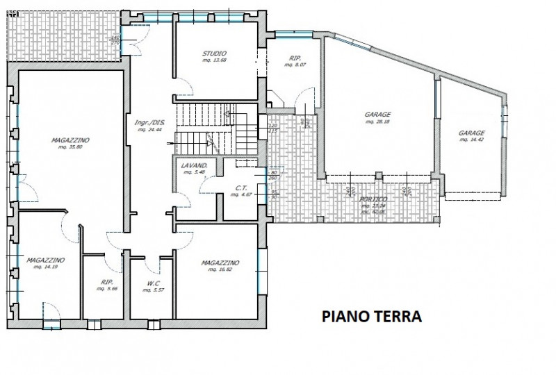 A Spresiano (TV), proponiamo in vendita casa singola da ristrutturare di 400 metri quadrati circa...