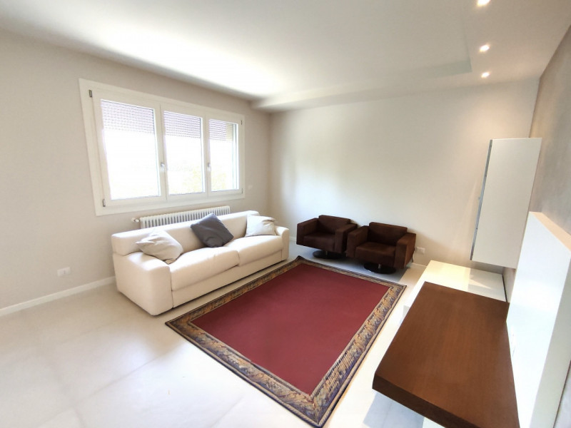 (Per INFO Mattias 3494222146 Tel e WhatsApp) A Gaiarine, in zona centrale e comoda a tutti i serv...