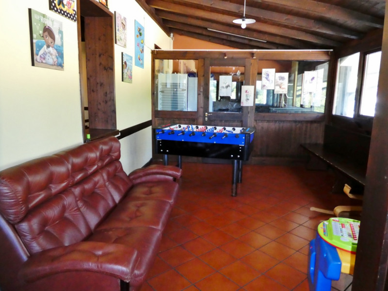 PREZZO ECCEZIONALE!! DISCO - BAR - RISTORANTE - PIZZERIA CON ABITAZIONE TRICAMERE E AMPIA AREA ES...