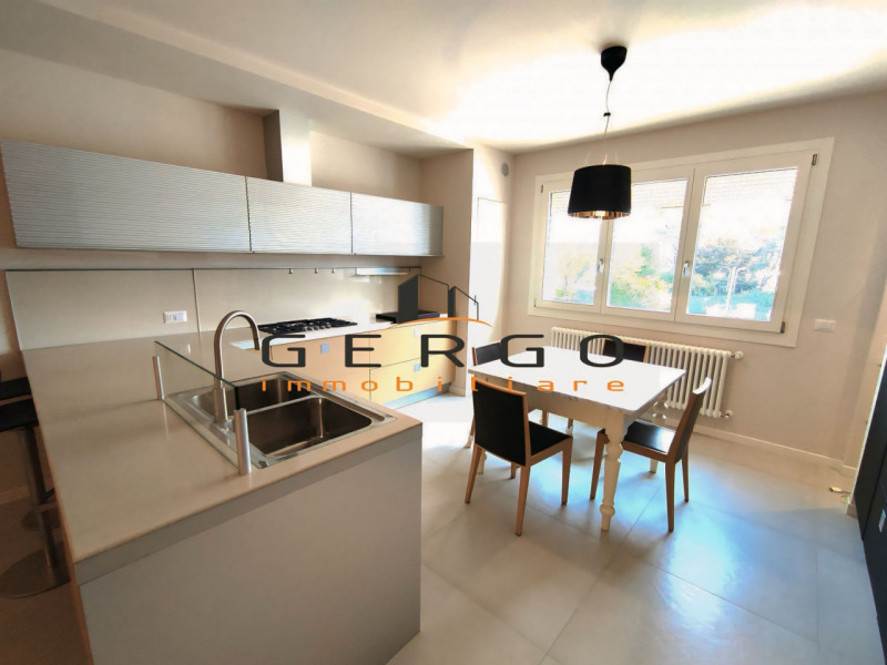 (Per INFO Mattias Tel & WhatsApp 3494222146) A Gaiarine, in zona centrale e comoda a tutti i serv...