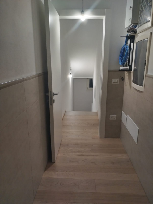 Si propone in vendita ULTIMA casa bifamigliare chiavi in mano, con finiture di pregio e alta tecn...