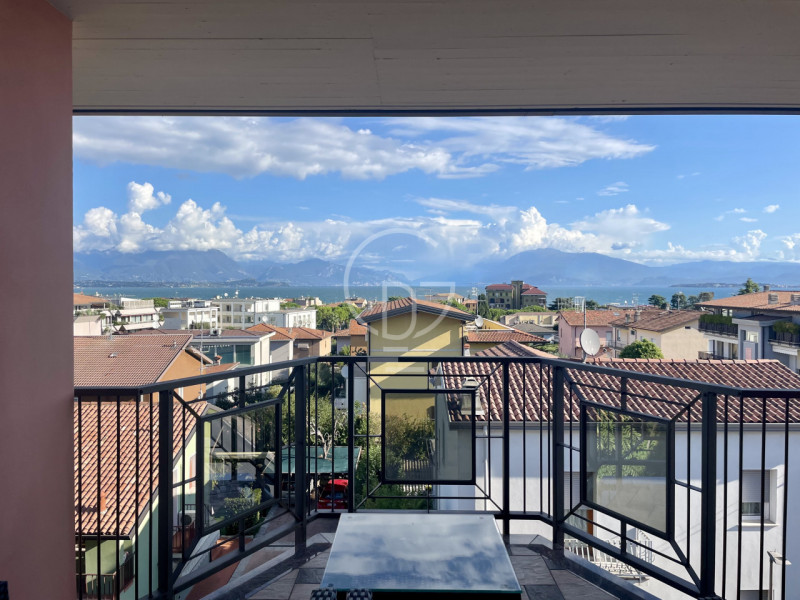 Desenzano del Garda Vendita Appartamento trilocale