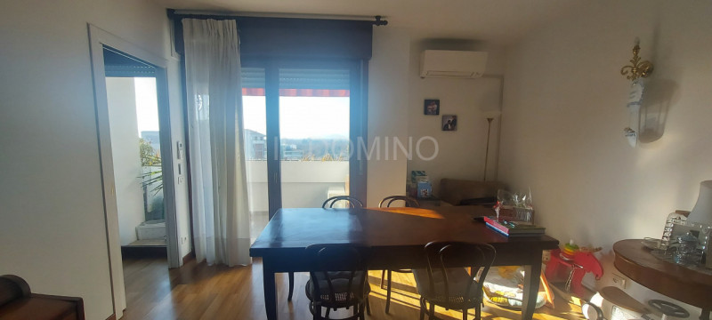 Sacra Famiglia, in centro del quartiere, comodo a tutti i servizi, supermercati, negozi e a breve...