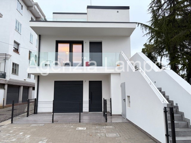 Portogruaro Vendita Bifamiliare