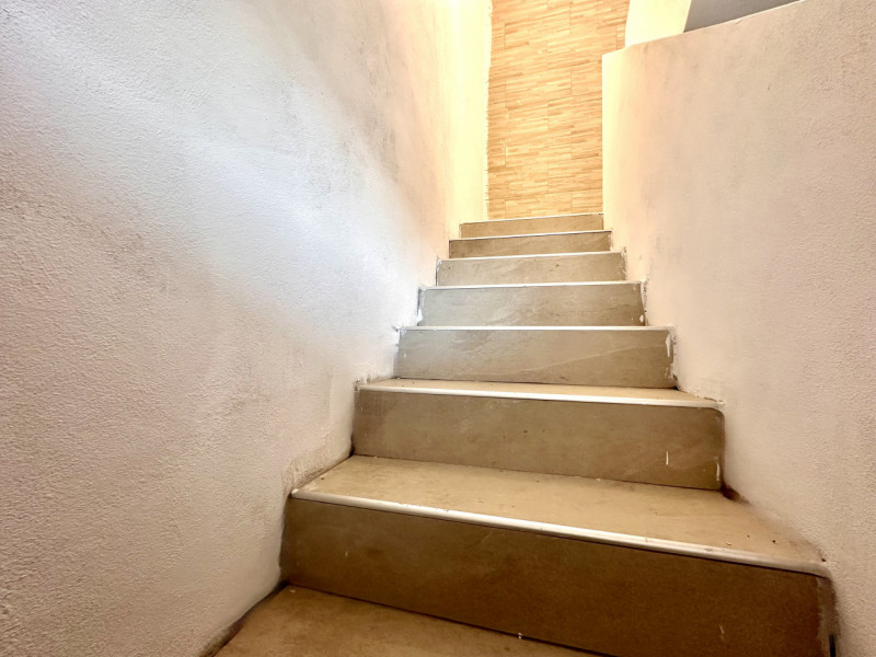 ABANO TERME - Nella tranquilla zona residenziale del quartiere San Lorenzo, proponiamo in vendita...