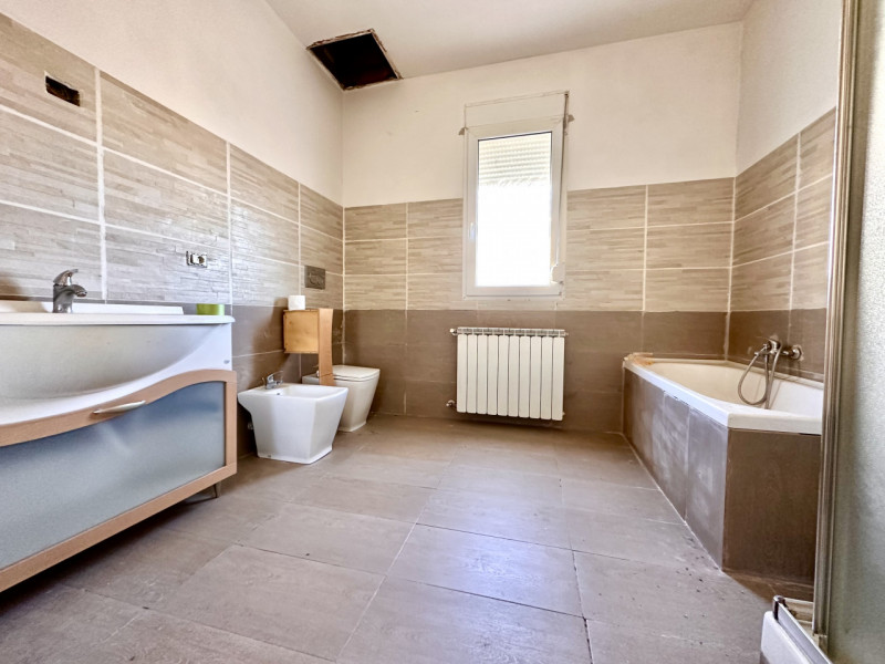 ABANO TERME - Nella tranquilla zona residenziale del quartiere San Lorenzo, proponiamo in vendita...