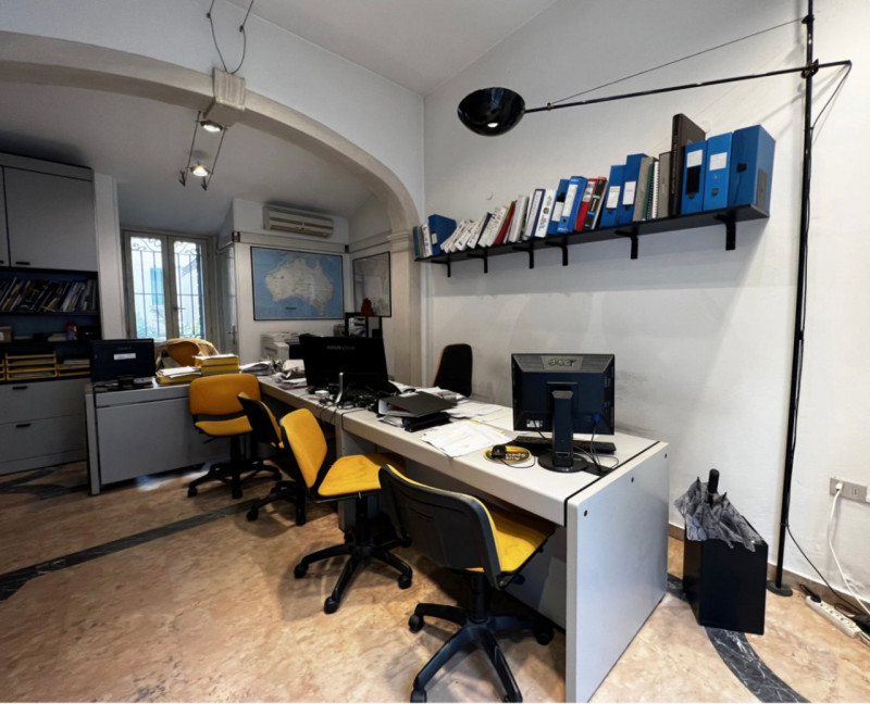 (Per INFO Monica 3482688677) A Padova, in centro città, comodo alle piazze e nelle vicinanze del ...