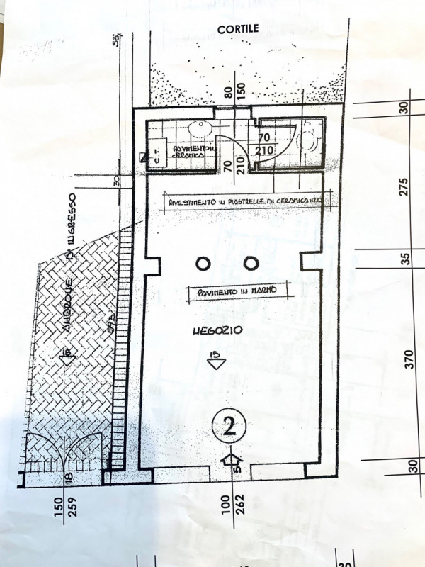 (Per INFO Monica 3482688677) A Padova, in centro città, comodo alle piazze e nelle vicinanze del ...