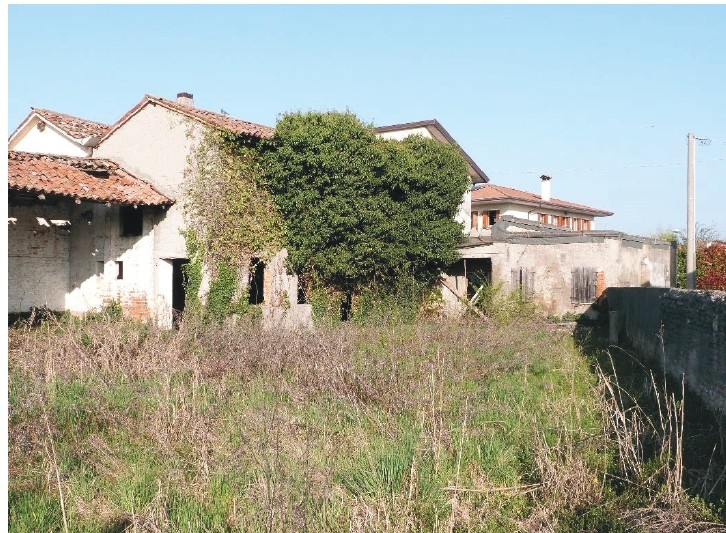 A.A.450-255

Vendesi all'asta terreno agricolo in data 22 settembre 2026

Appezzamenti di terreno...