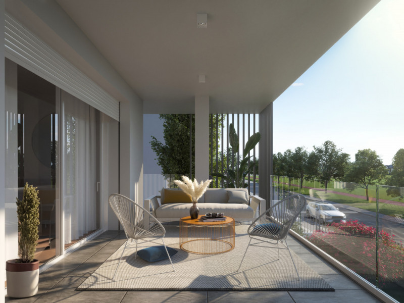 In quartiere residenziale immerso nel verde ma allo stesso tempo comodo ai servizi principali, si...