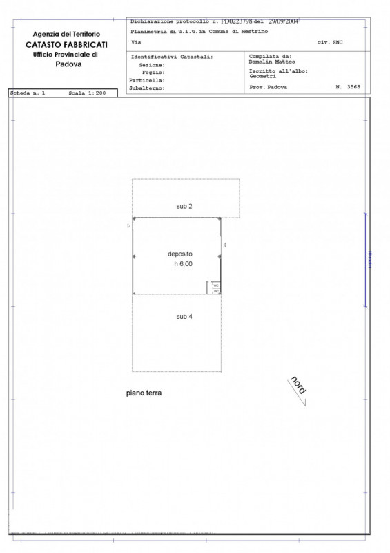 Scopri questa recente porzione di capannone in affitto, ideale per chi cerca un ambiente funziona...