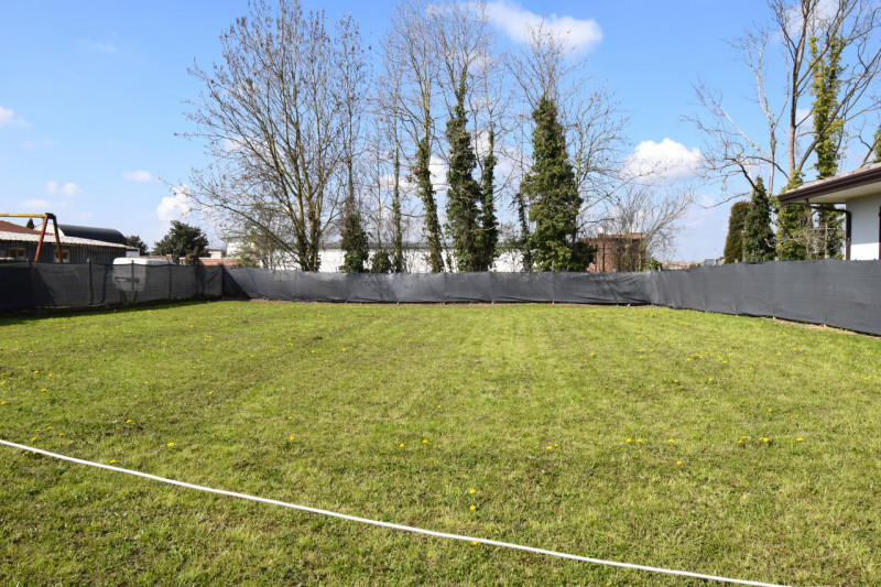 Bojon di CAMPOLONGO MAGGIORE - Proponiamo in vendita TERRENO EDIFICABILE residenziale situato nel...