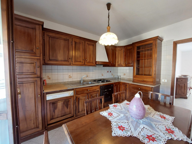 Lendinara Affitto Appartamento pentalocale