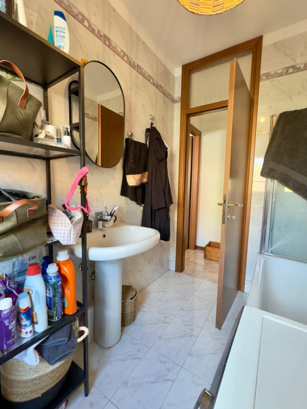 Mestrino Centro: proponiamo in locazione appartamento sito in centro a Mestrino comodo a tutti i ...