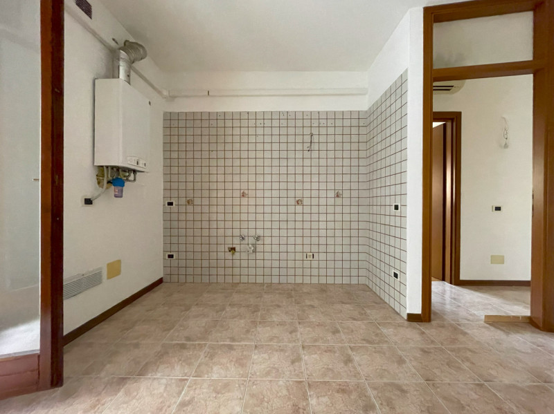 Mestrino Centro: proponiamo in locazione appartamento sito in centro a Mestrino comodo a tutti i ...