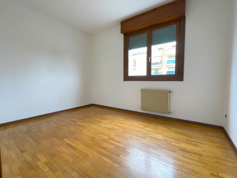 Mestrino Centro: proponiamo in locazione appartamento sito in centro a Mestrino comodo a tutti i ...