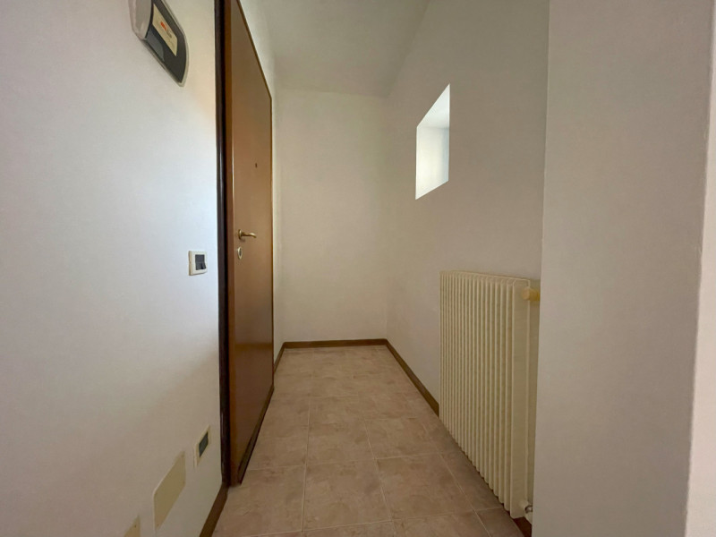 Mestrino Centro: proponiamo in locazione appartamento sito in centro a Mestrino comodo a tutti i ...