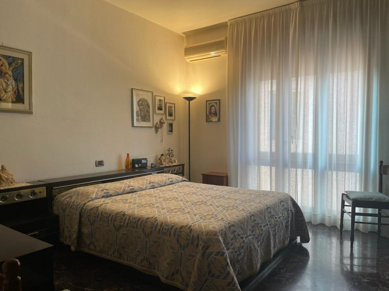 Riferimento Agenzia R541 - Situato nel cuore di Montegrotto Terme, precisamente in Corso delle Te...