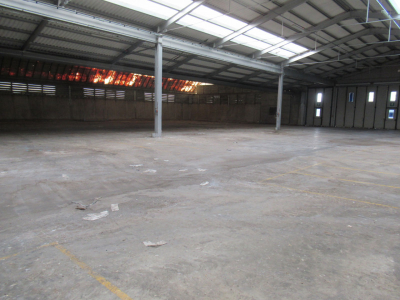 Per informazioni: 335/8345159. A Fontanelle (TV) in zona industriale proponiamo in vendita capann...