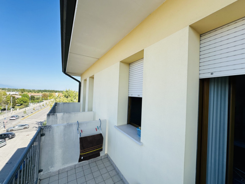 (Per INFO Giovanni 388 8920530) DISPONIBILE DA DICEMBRE 2025 a Postioma di Paese, in zona central...