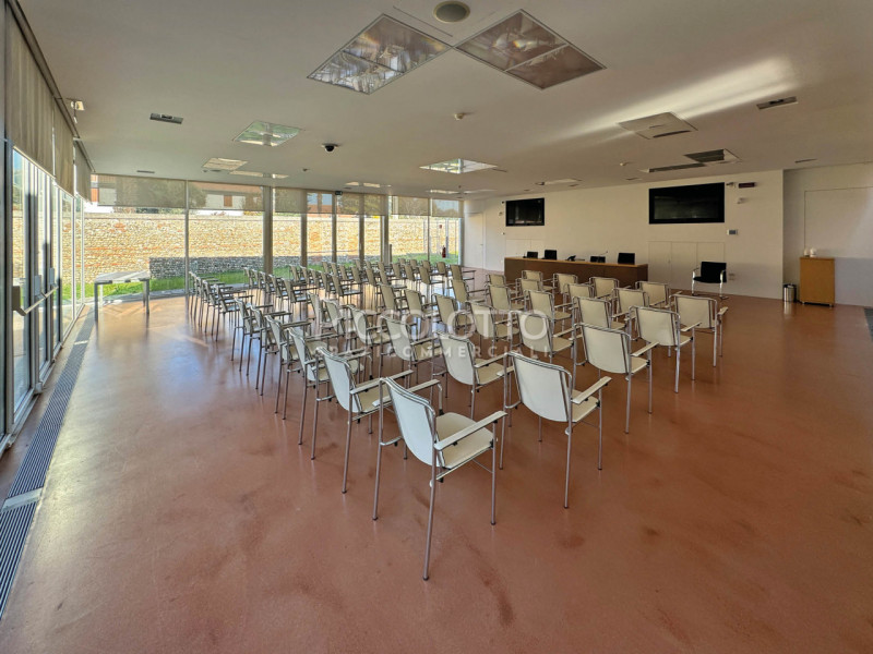 Rif. V5297 - Il compendio immobiliare denominato "Fattoria di Villa Emo", a pochi minuti da Caste...