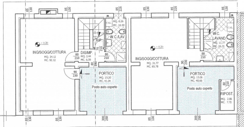 (Per INFO 331619043) A Massanzago proponiamo in vendita bifamiliare degli anni '60 dalle ampie me...