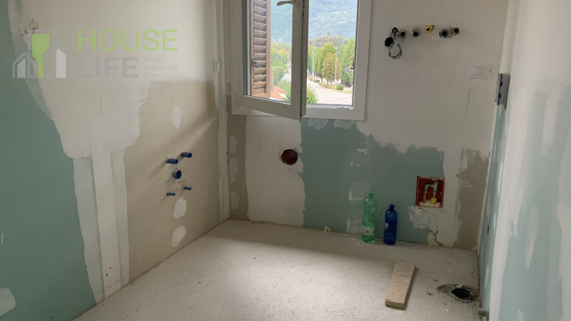 SCHIO-CENTRO: In contesto di tre unità di nuova ristrutturazione integrale, affascinante DUPLEX i...