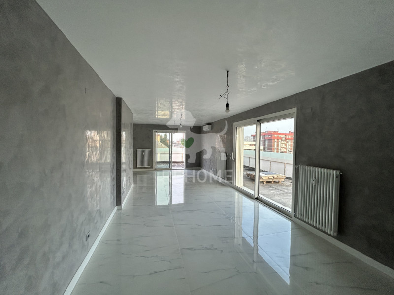 Udine Vendita Appartamento più di 5 locali