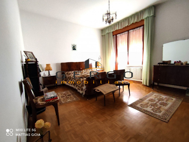 (Per INFO Mattias Gioia 3494222146) A Vittorio Veneto, in posizione strategica vicino alla A27, i...