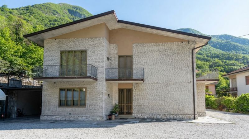 (Per INFO Mattias Gioia 3494222146) A Vittorio Veneto, in posizione strategica vicino alla A27, i...