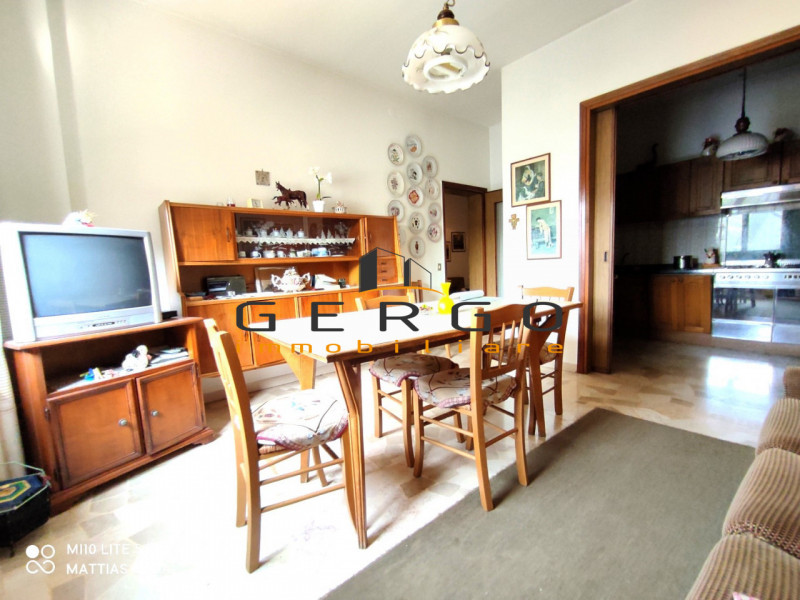 (Per INFO Mattias Gioia 3494222146) A Vittorio Veneto, in posizione strategica vicino alla A27, i...