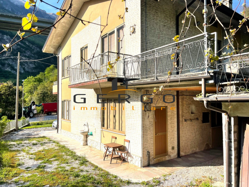 (Per INFO Mattias Gioia 3494222146) A Vittorio Veneto, in posizione strategica vicino alla A27, i...