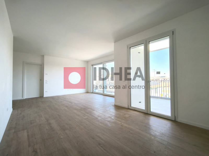 RIFERIMENTO "FPSB3"

SAN BIAGIO DI CALLALTA - OLMI

Nella tranquilla e servita zona di Olmi, su r...