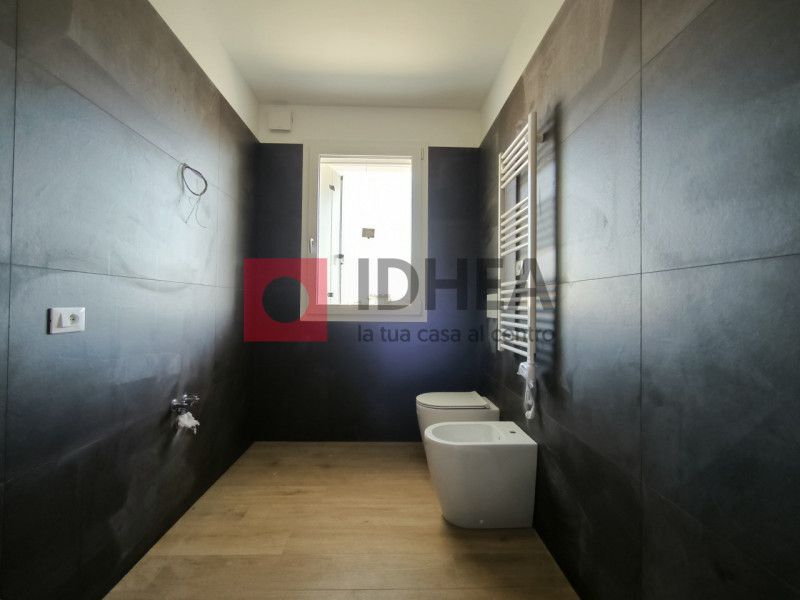 RIFERIMENTO "FPSB3"

SAN BIAGIO DI CALLALTA - OLMI

Nella tranquilla e servita zona di Olmi, su r...