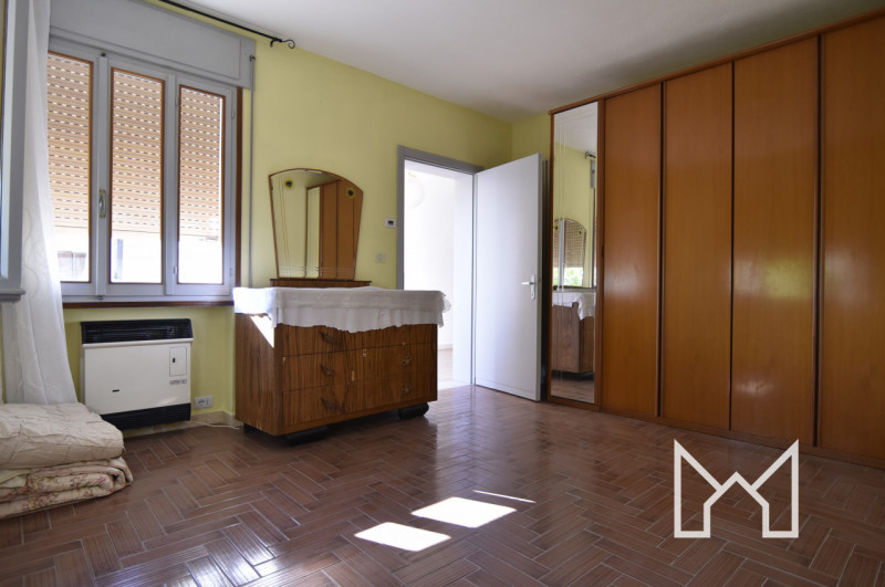 BORSO- In zona panoramica comoda a tutti i servizi, proponiamo abitazione centrale disposta su tr...