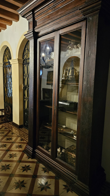 Nel cuore pulsante del centro storico di Este, a pochi passi dalla suggestiva Piazza Maggiore e i...