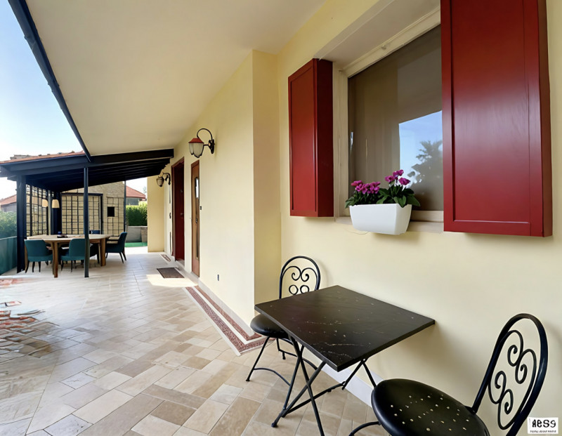 (Per INFO Mara 3481536890) Ad Eraclea, località Brian, proponiamo in vendita una splendida villet...