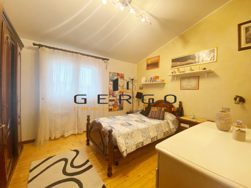 (Per INFO Mara 3481536890) Ad Eraclea, località Brian, proponiamo in vendita una splendida villet...